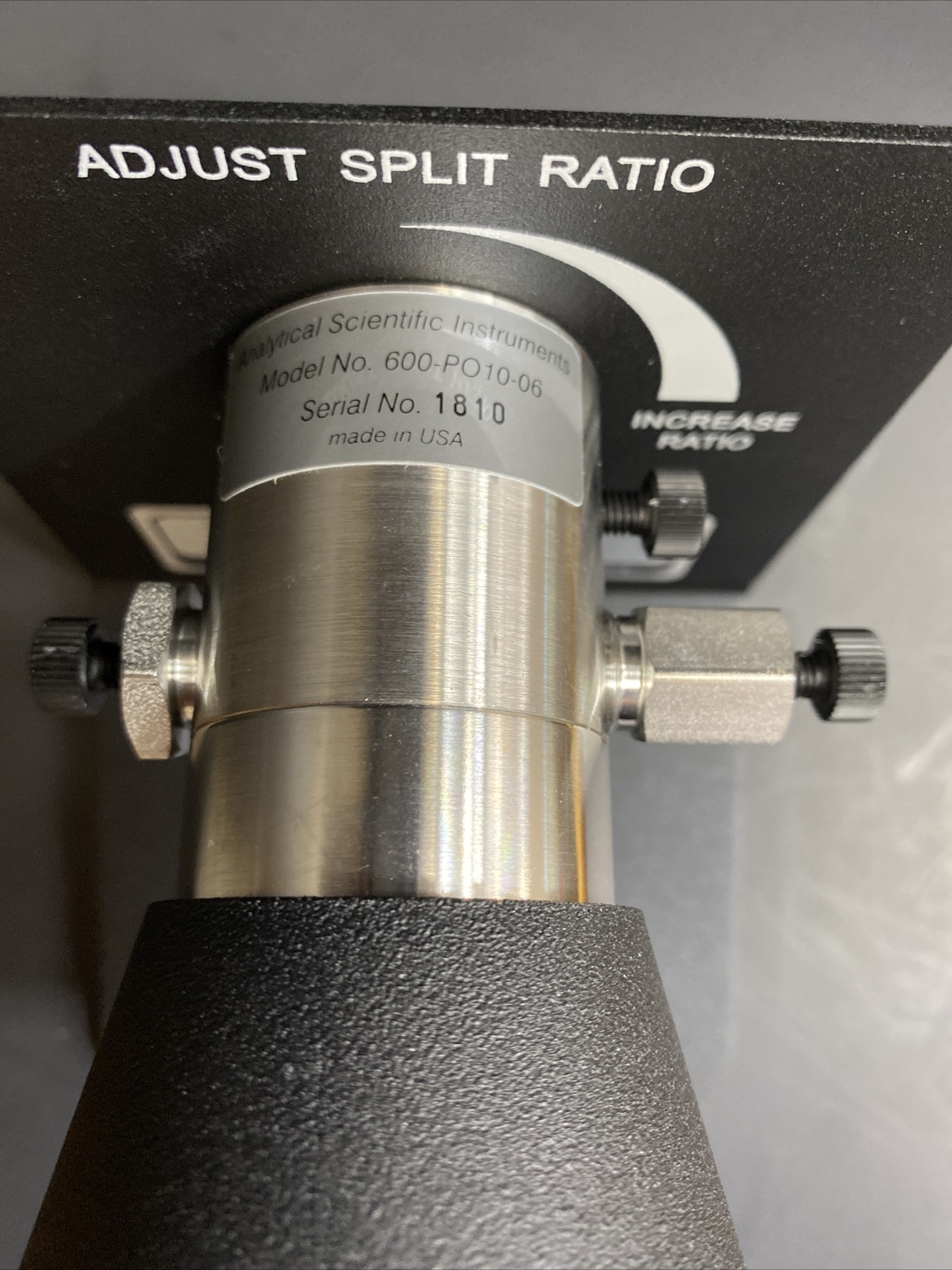 Analytical Sales Adjustable Flow Splitter with 06 Resistor Post Column