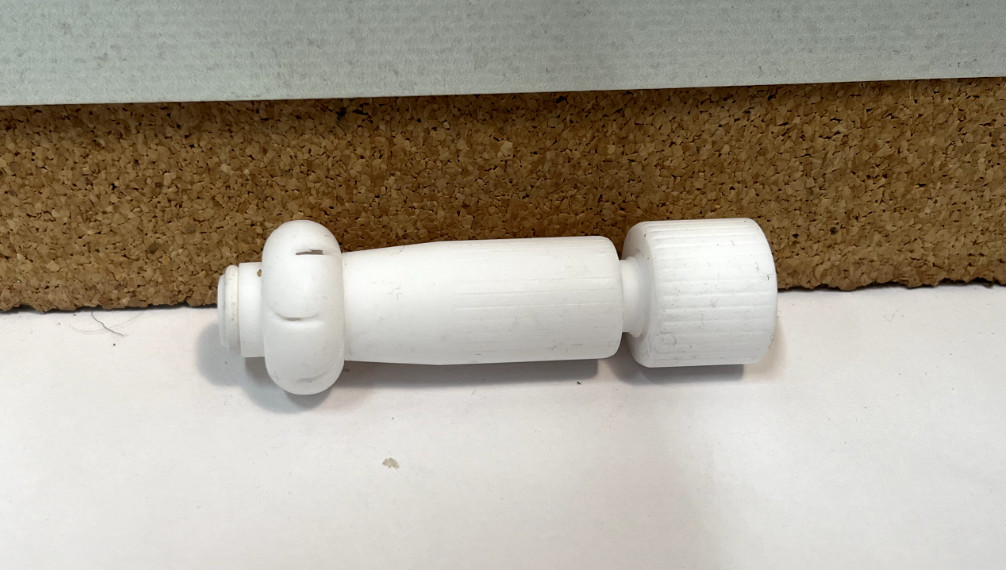 Chemglass – Spray Ball, PTFE, 24/40, 18mm Ball O.D. (CG-1989-01) – (NEW, NO BOX)
