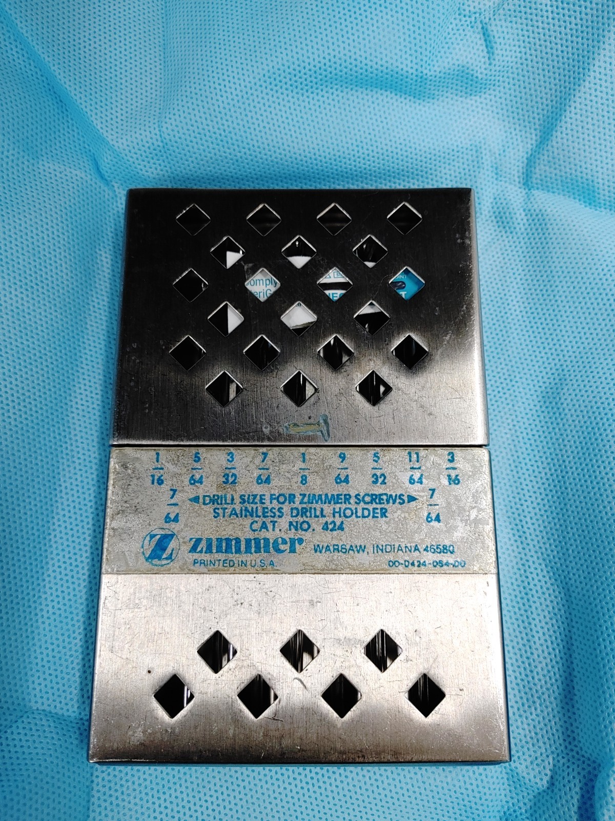 ZIMMER 424 Orthopedic Drill Bits Case with a Set of 16 Drill Bits