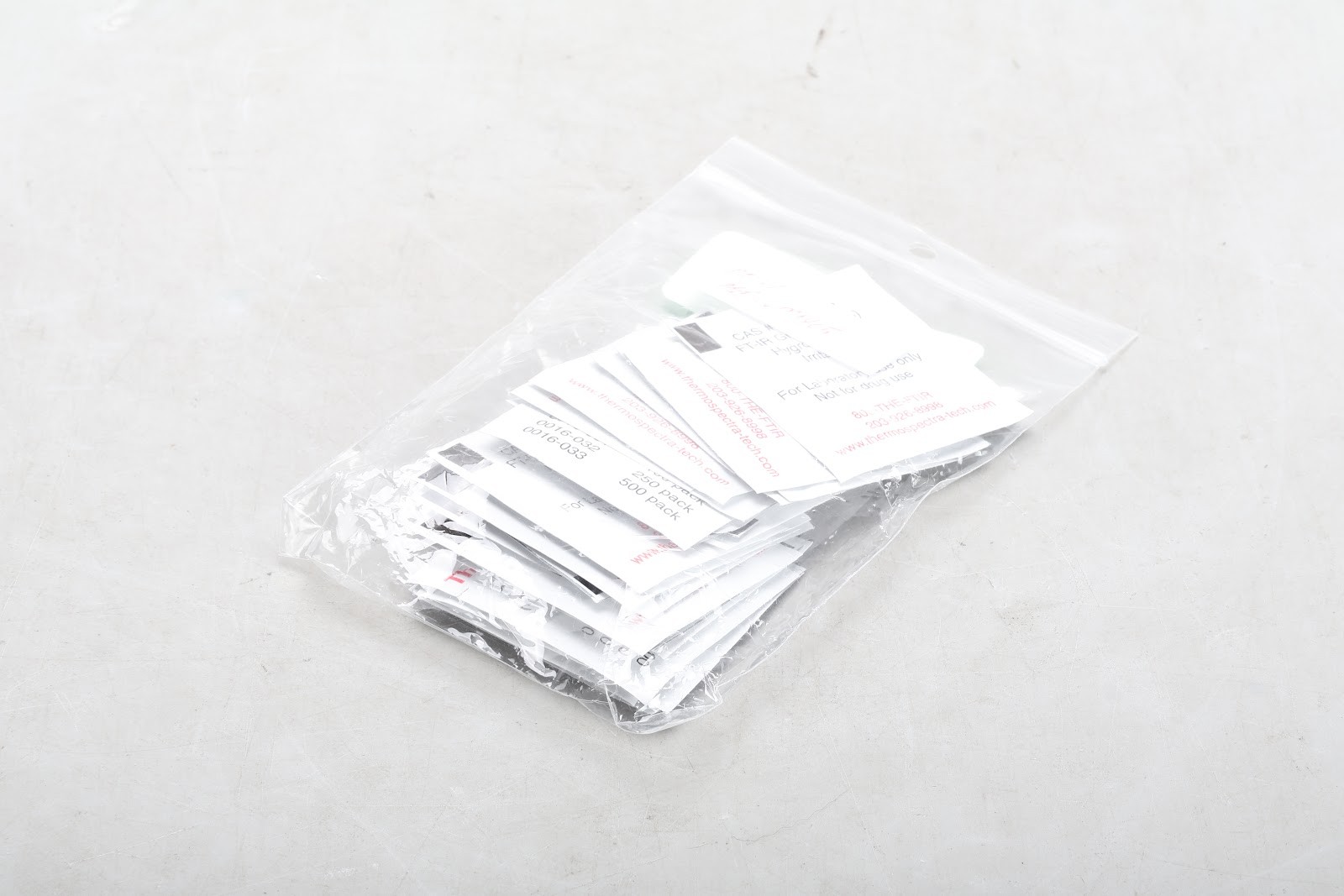 Thermo Scientific 0016-030 KBr Powder Packet 0.5g Qty: 25 – NEW