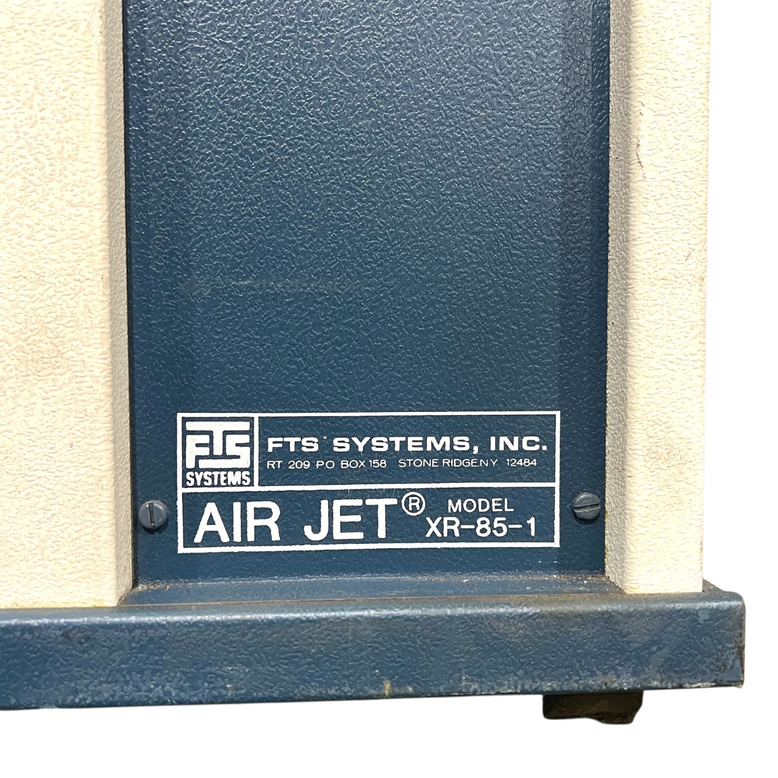 FTS Systems Air Jet Crystal Cooler Refrigeration System Model XR-85-1 Tested