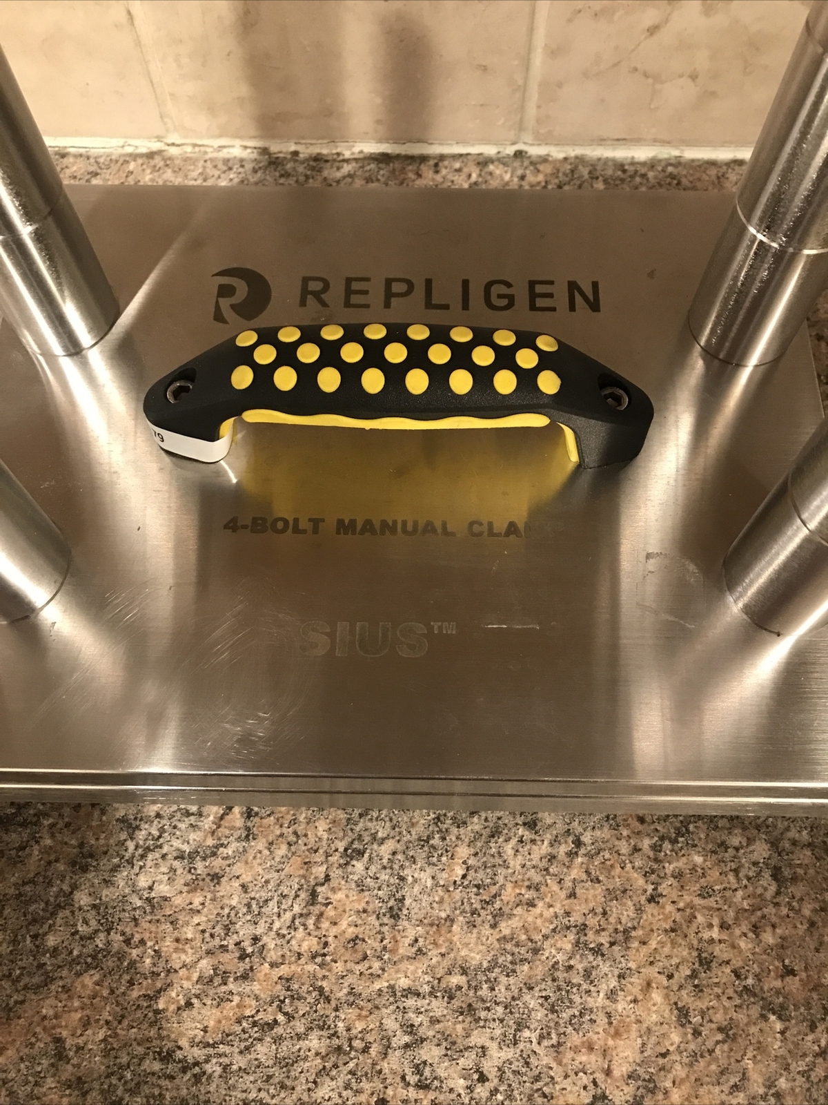 Repligen Sius 4 Bolt Manual Clamp