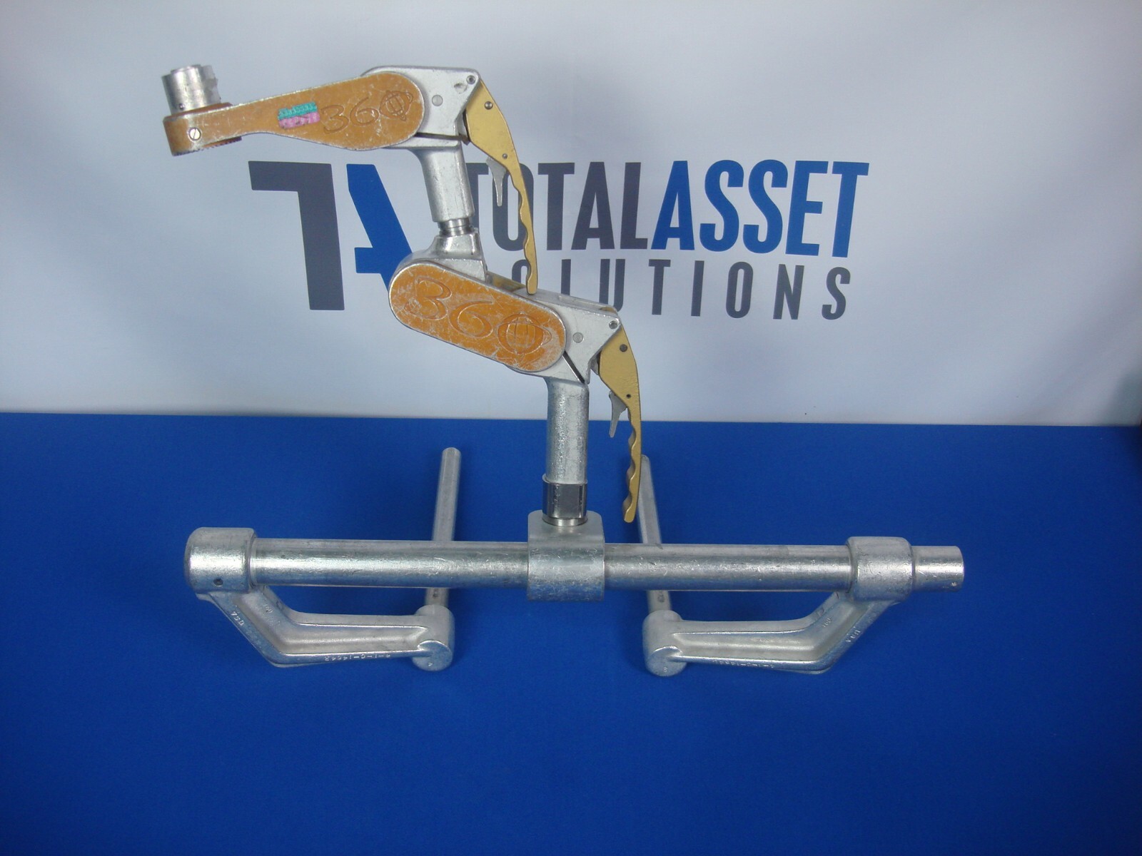 INTEGRA MAYFIELD ULTRA 360 A2009 CRANIAL STABILIZATION PATIENT SKULL POSITION