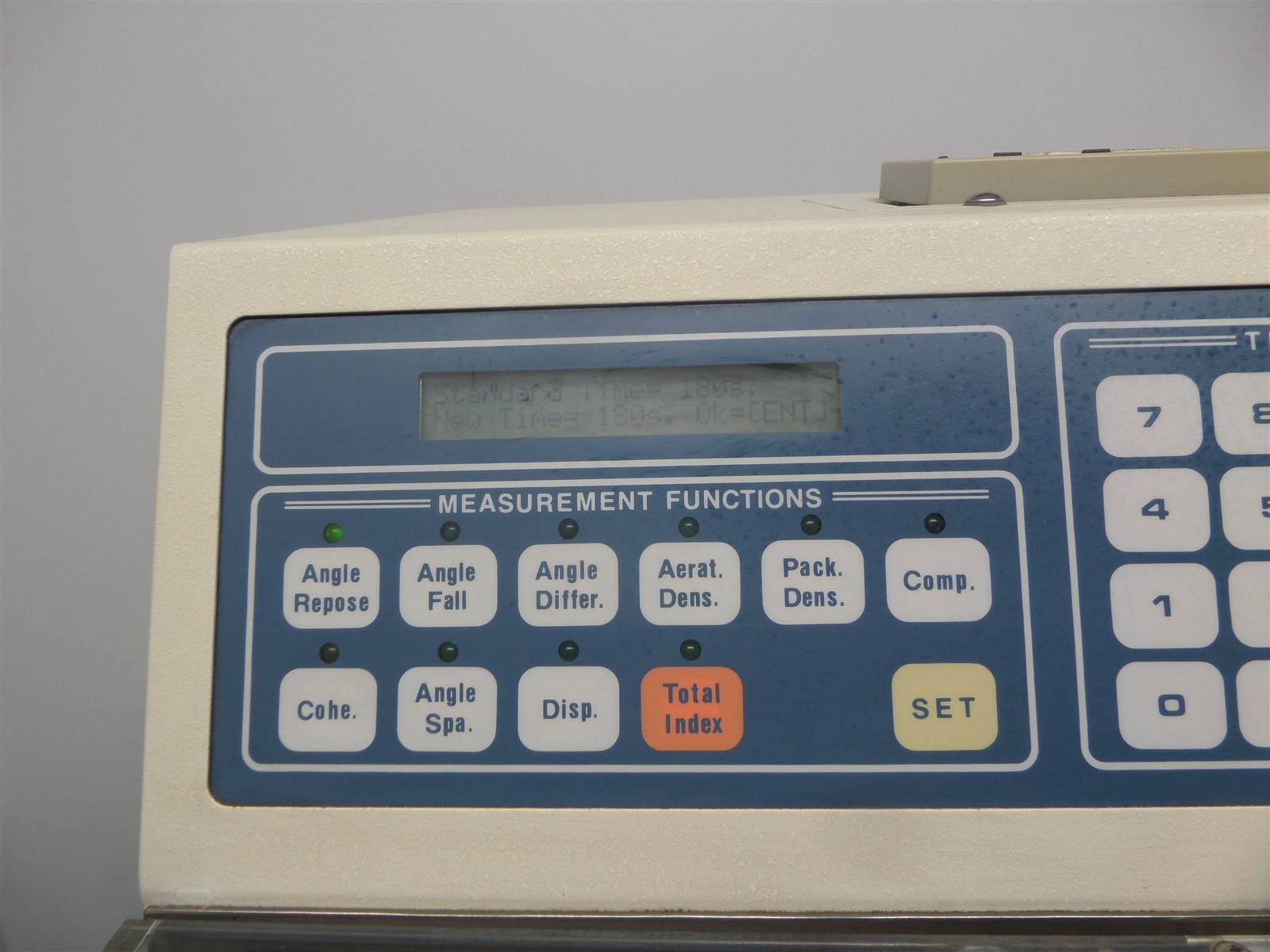 Hosokawa Micron PT-N Powder Tester Characteristics Test System