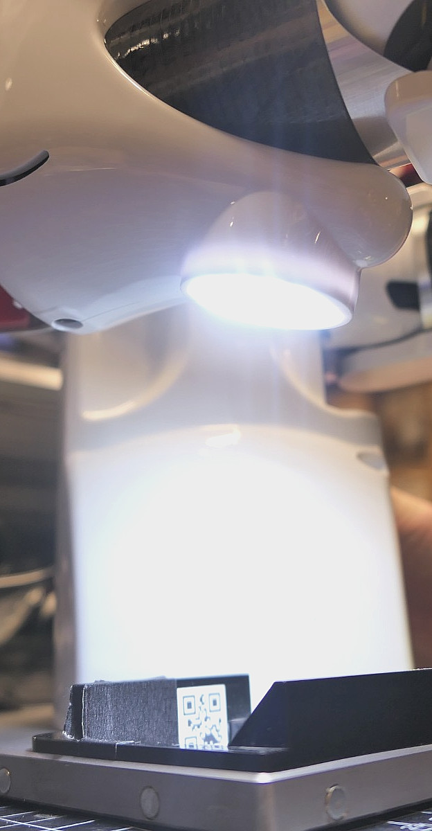 Andrew Alliance 1000R XL Lab Pipetting Robot TURNS ON – Unknown Condition