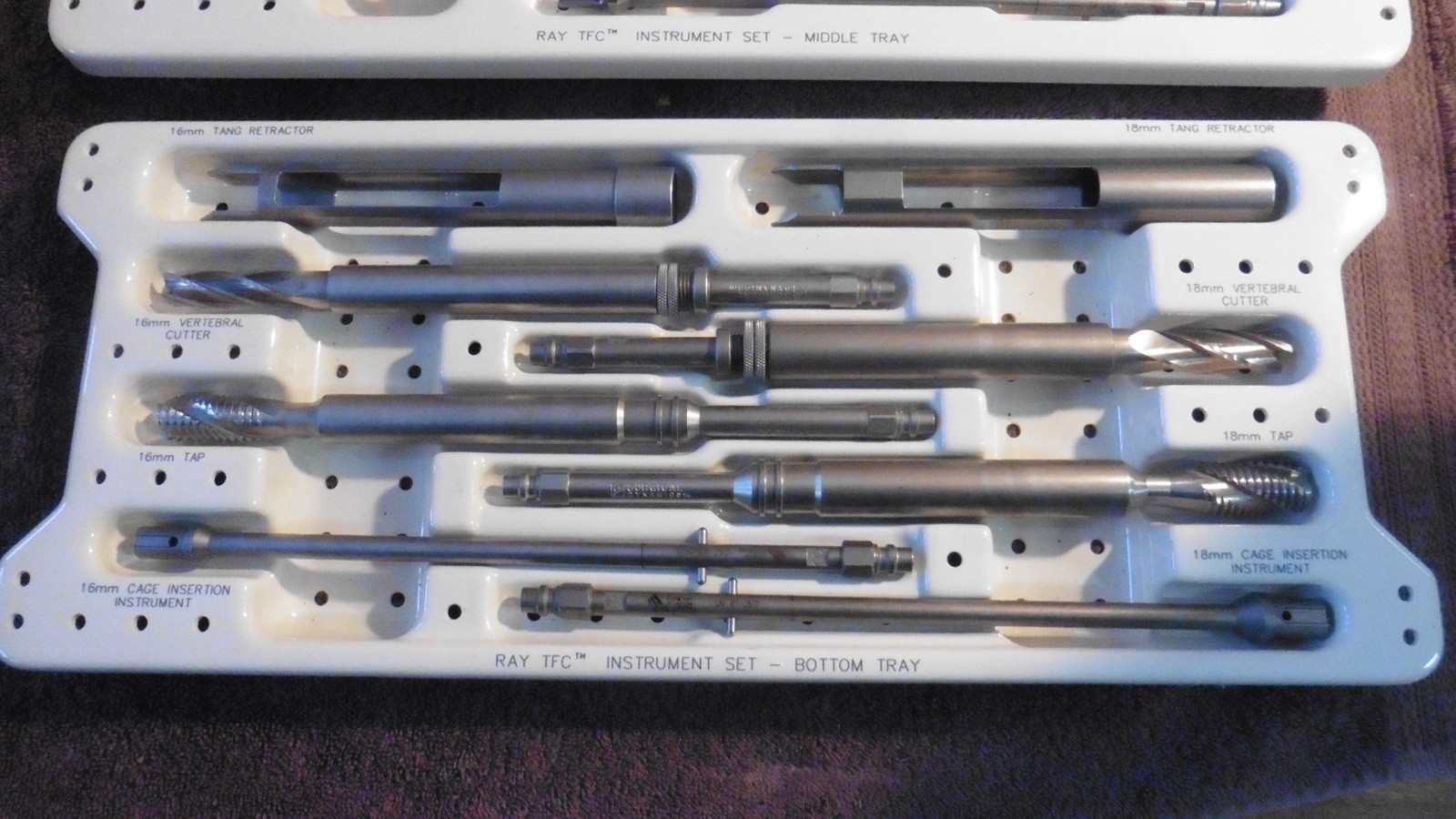 Surgical Dynamics The Ray Threaded Fusion Cage Instrument Set SPINAL