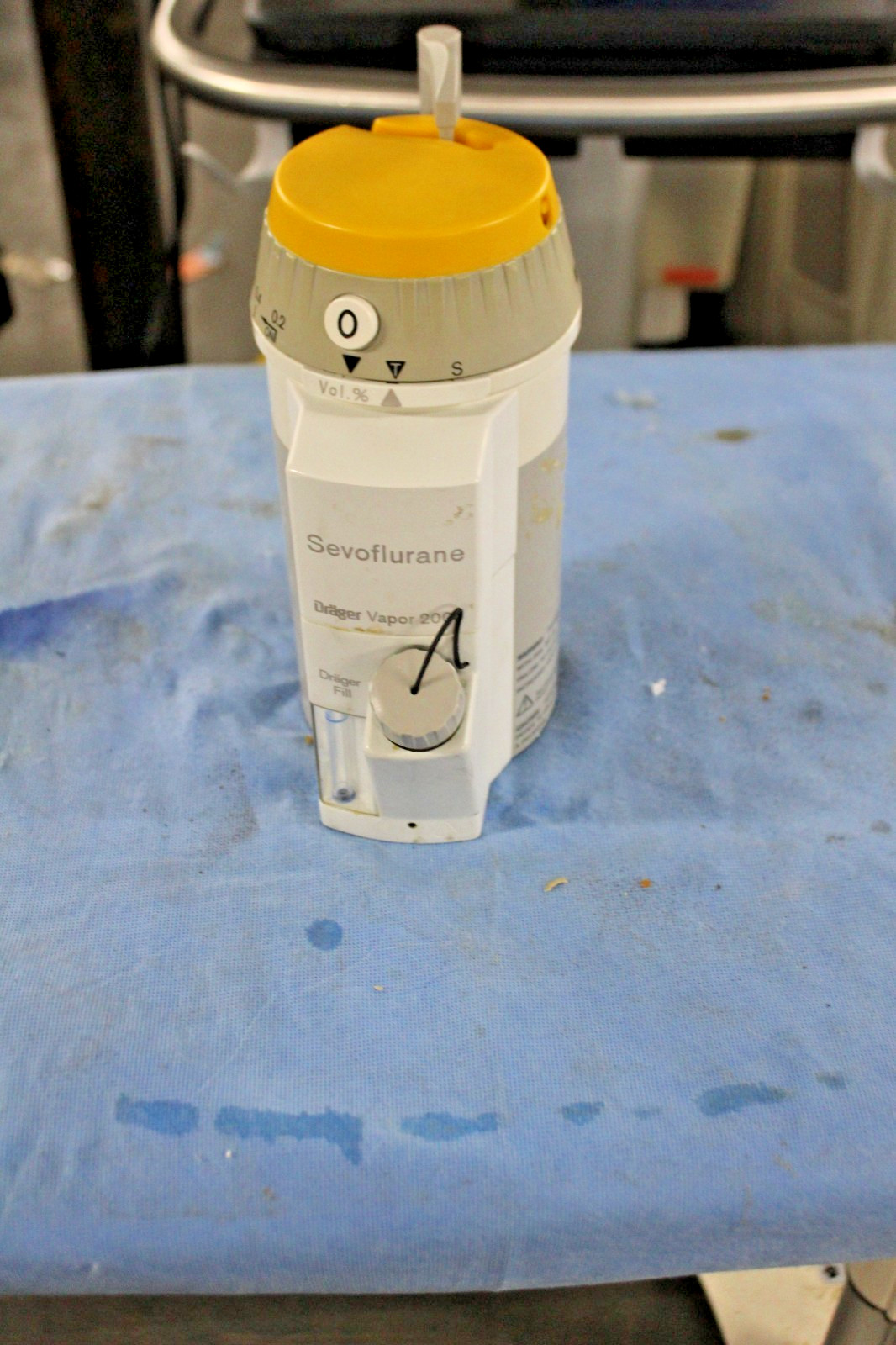 DRAGER VAPOR 2000 SEVOFLURANE VAPORIZER