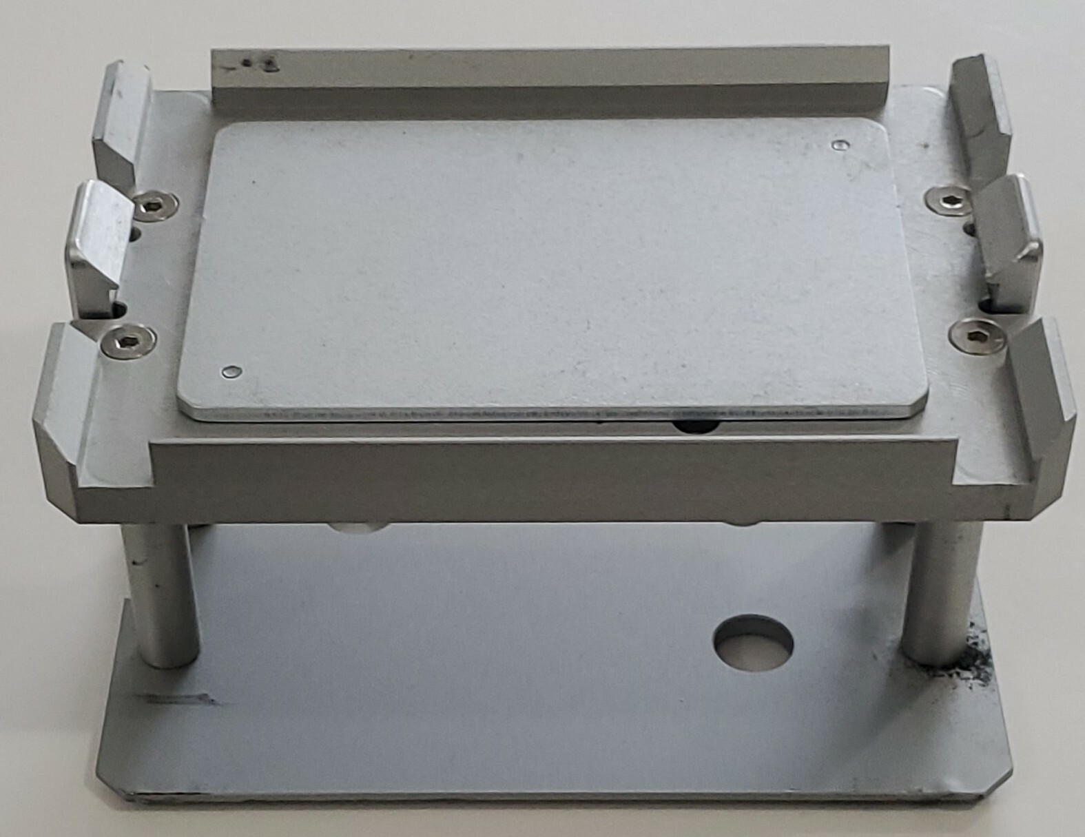 *PREOWNED* Box of 24 Perkin Elmer Part# Unknown Excess Part From Valencia Lab