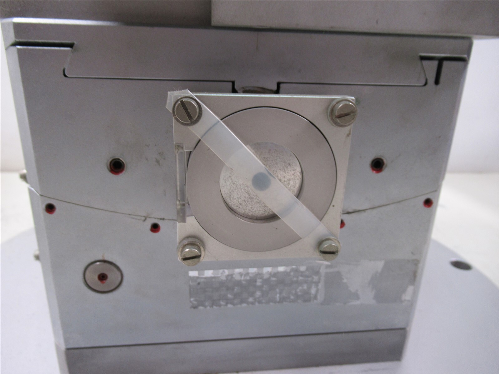 Huber 57021-007 D-8219 D8211 Multi-Axis Positioning System Rimsting Germany