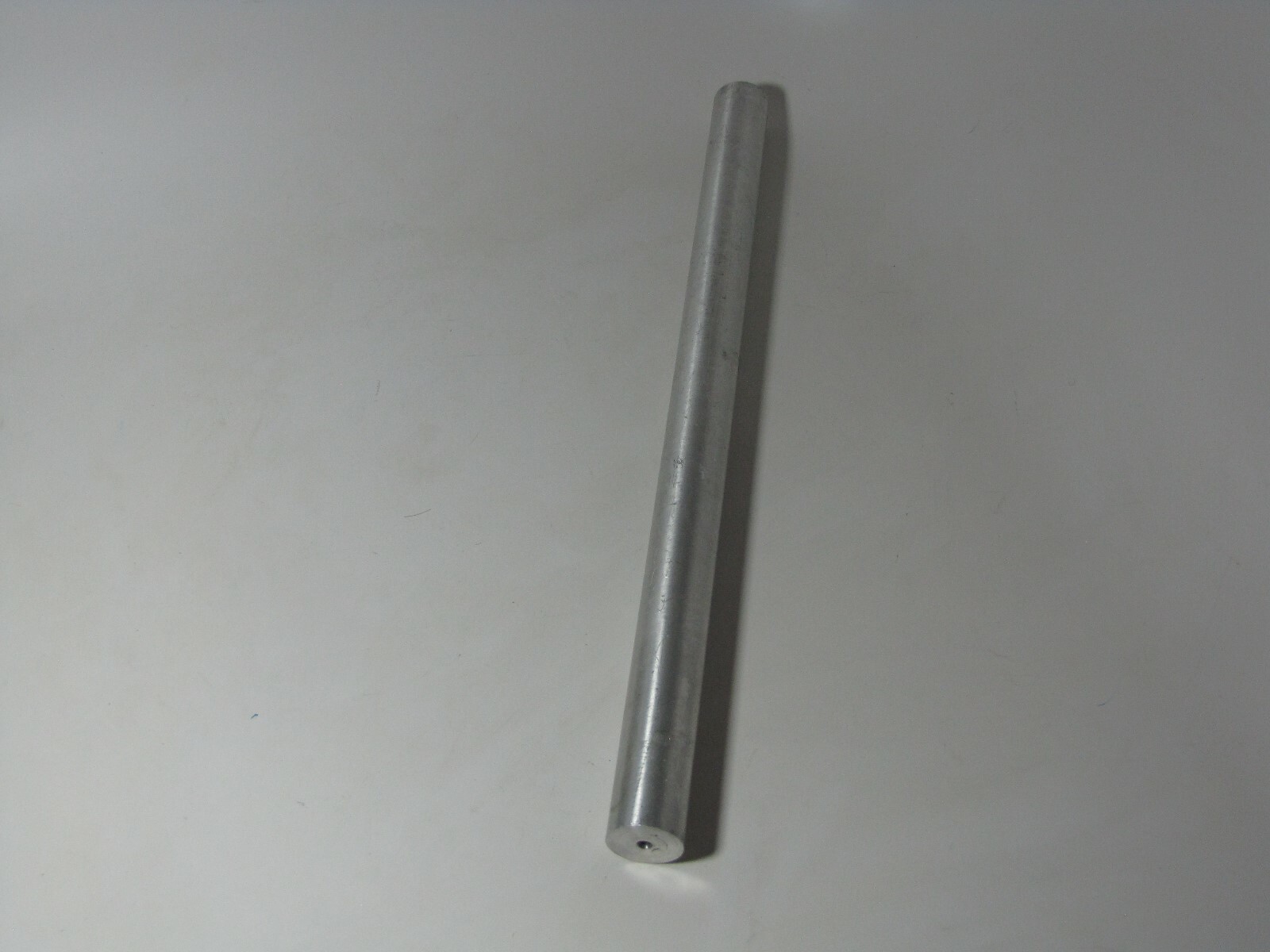 0.75″ (D) x 9″ (L) Stainless Steel Optical Pedestal Raiser/Post