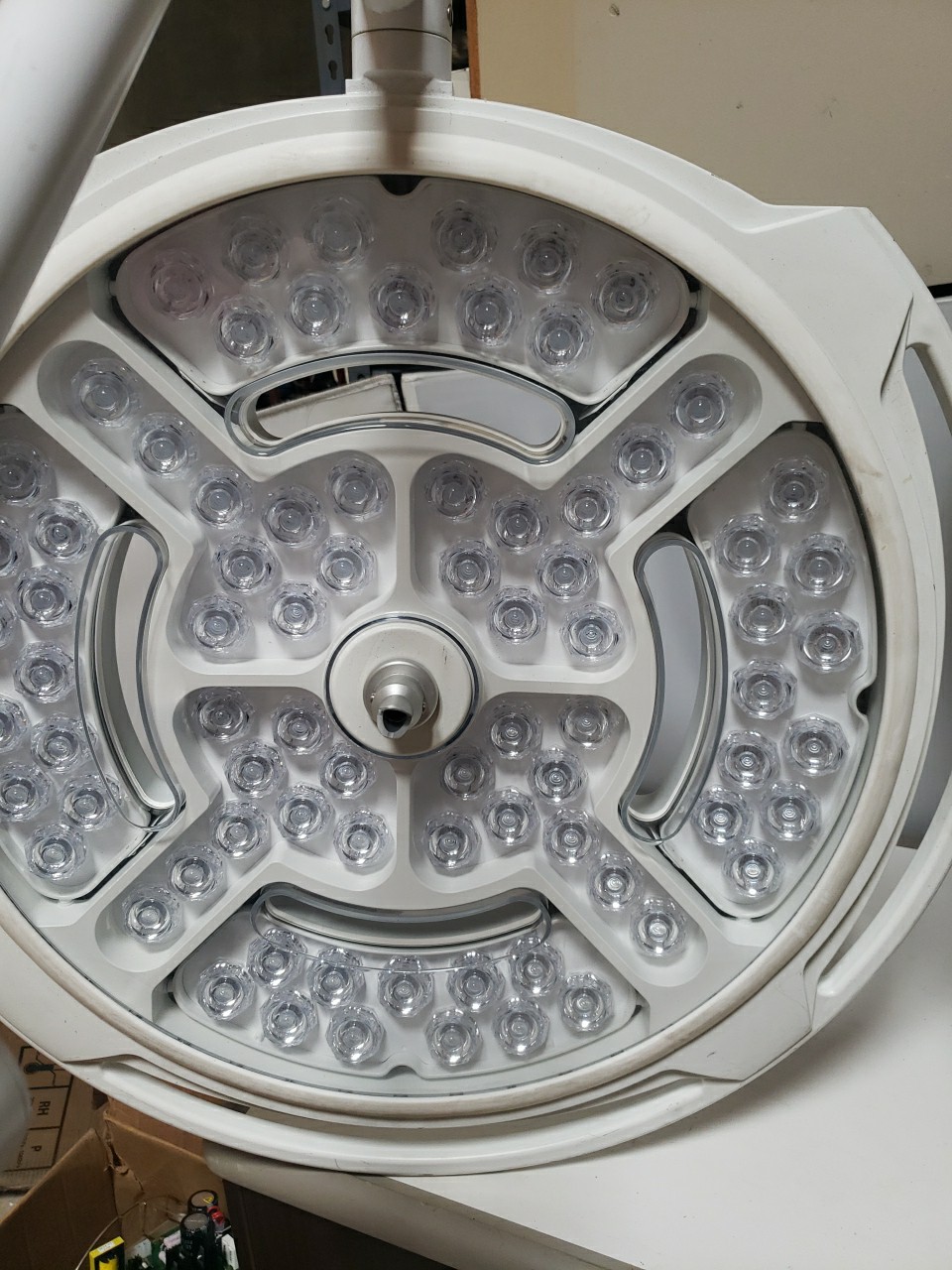 2 AMICO ICE30m 160 LED PROCEDURE/SURGICAL LIGHT OEM *see Pictures * Pair