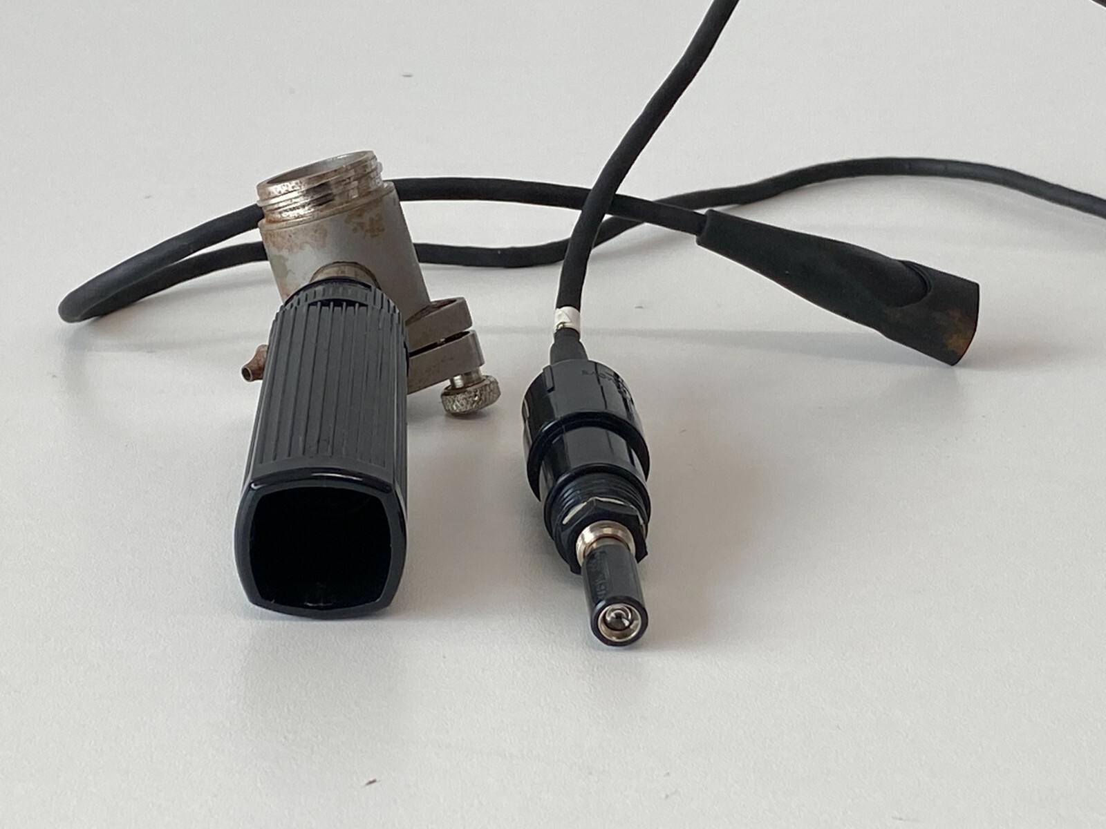 L26: Welch Allyn 73211 Light Handle – untested