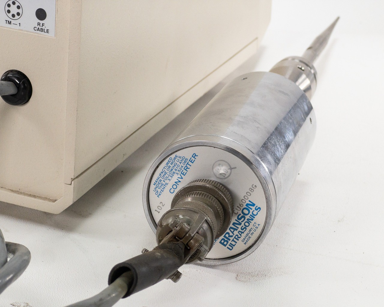Branson Model 450 Analog Sonifier w/ Converter Probe 117VAC, 1 Ph, 4A, 50/60Hz