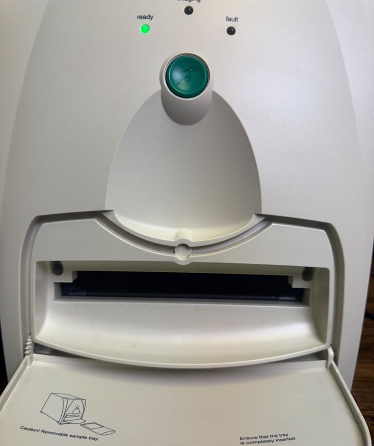 Bio-Rad Gel Doc EZ Imager Gel Documentation System w/UV, Blue Stain-Free Trays